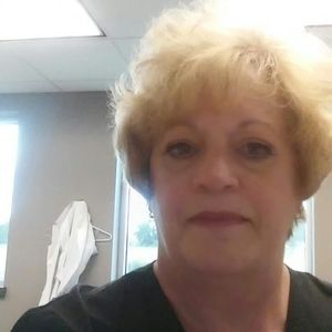 Meet your Posher, Pam